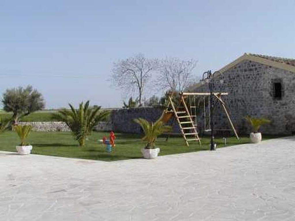 Oasi Di Cava Ispica Villa Pietre Nere San Zagaria Exteriör bild