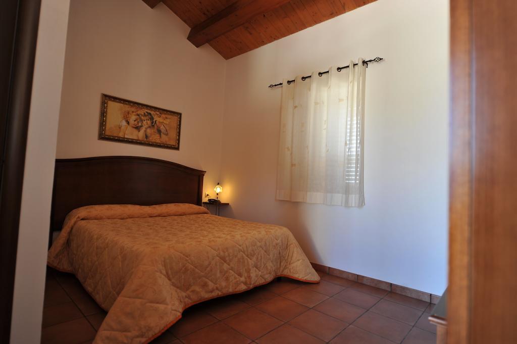Oasi Di Cava Ispica Villa Pietre Nere San Zagaria Rum bild