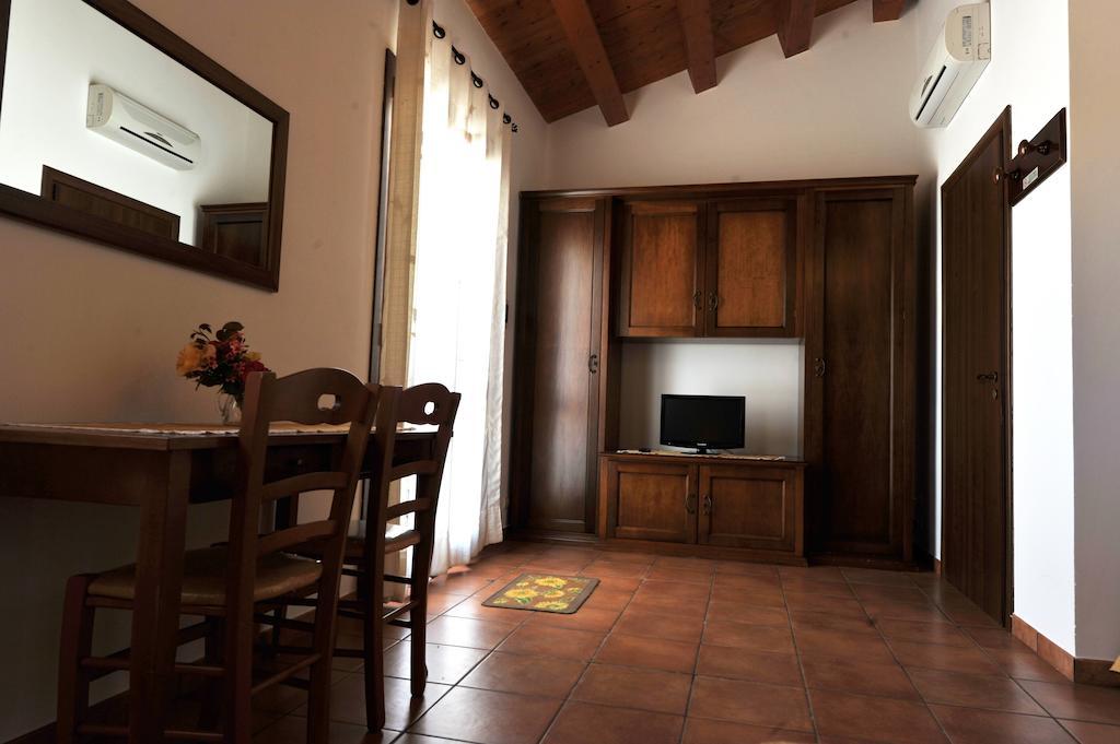 Oasi Di Cava Ispica Villa Pietre Nere San Zagaria Rum bild