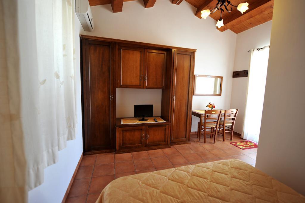Oasi Di Cava Ispica Villa Pietre Nere San Zagaria Rum bild