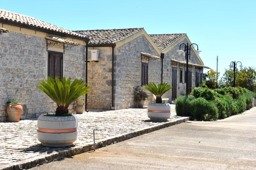 Oasi Di Cava Ispica Villa Pietre Nere San Zagaria Exteriör bild
